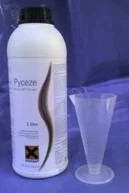 Flacon de Pyceze accompagné d’une éprouvette graduée