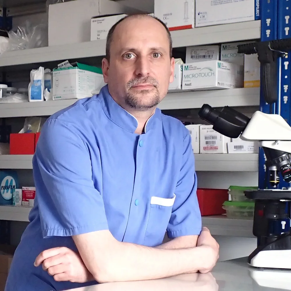 Dr Emmanuel Meunier, aquatic veterinarian